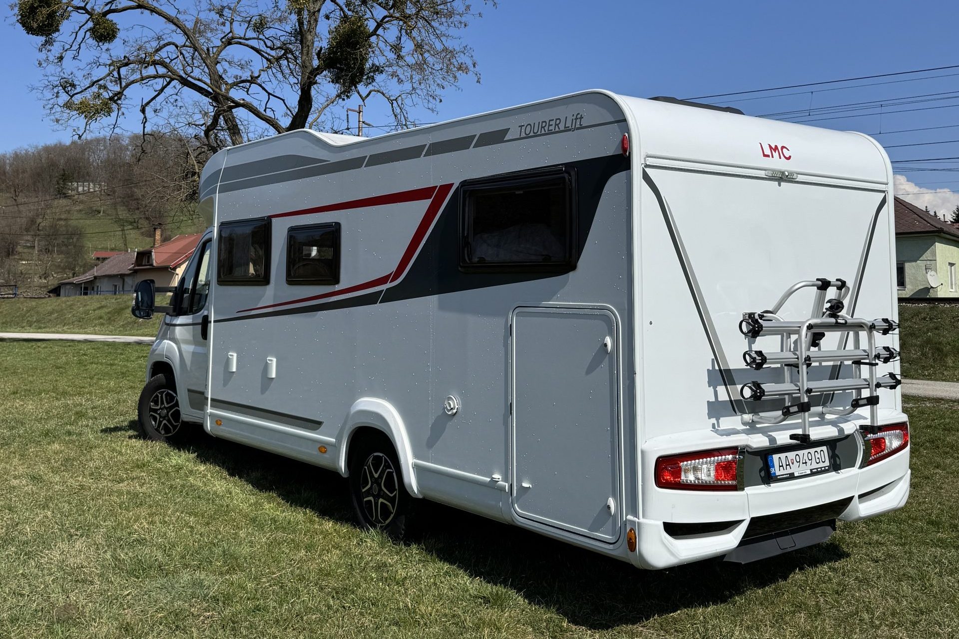 Karavan LMC Tourer H 730G - Image 3